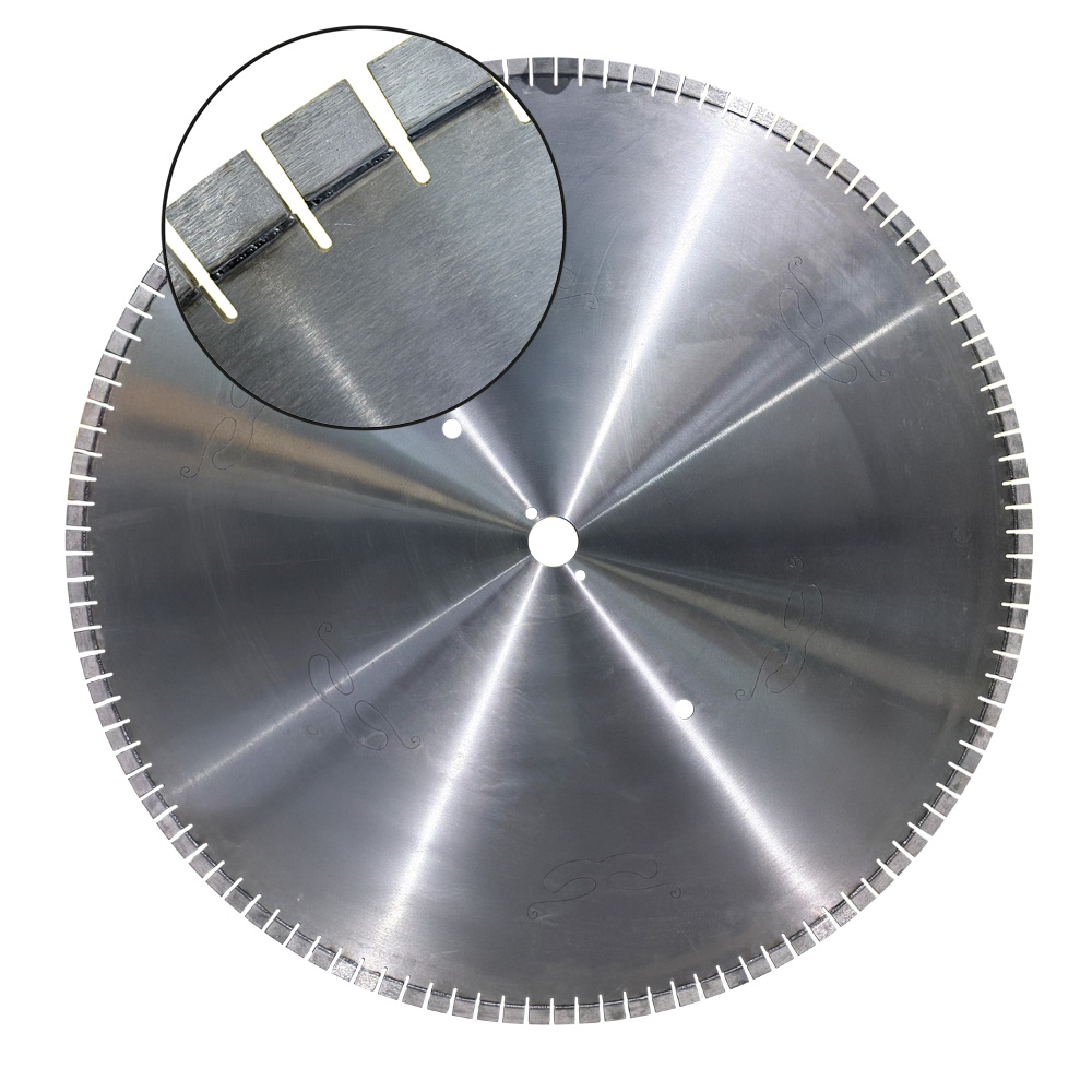 Diamond saw blades for prestressed concrete cutting
